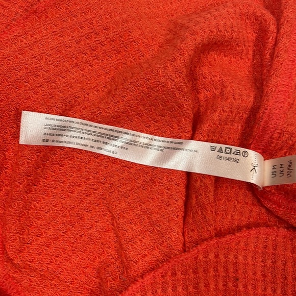 Free People Intimately Long Sleeve Waffle Knit Top M EUC - Picture 8 of 9